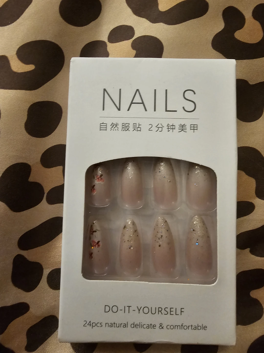 24pcs Natural Press-On Nails