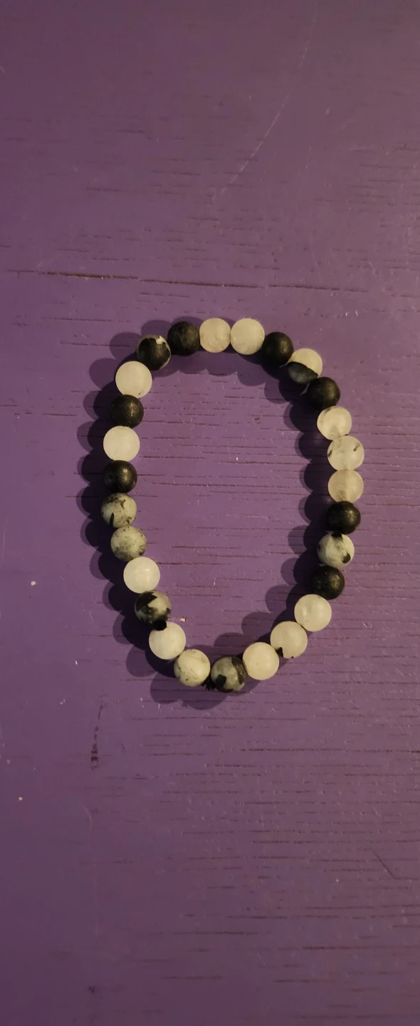 Black and White Beaded Bracelet