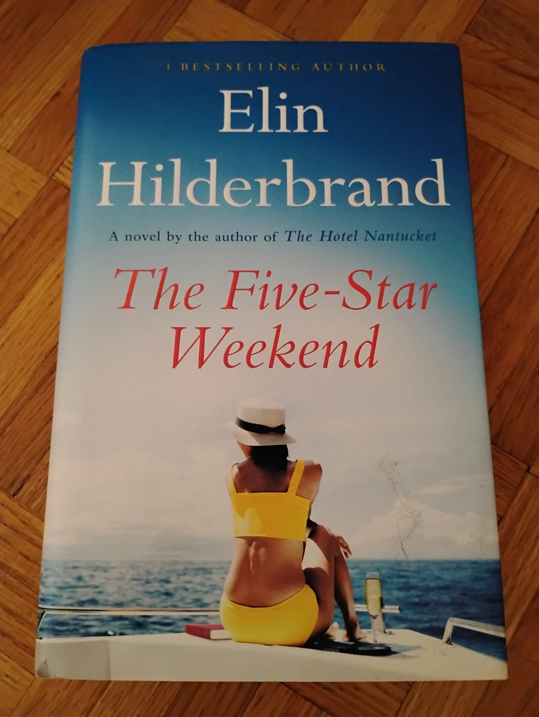The Five-Star Weekend by Elin Hilderbrand - Paperback Novel