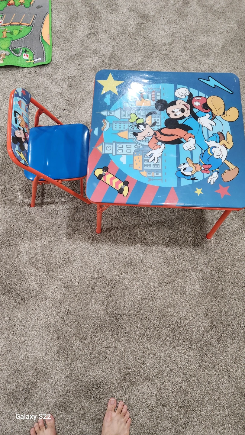 Disney Mickey Mouse Clubhouse Kids Table and Chair Set - photo 3