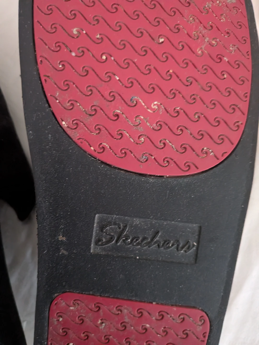 Skechers Black Cat Slides - photo 5