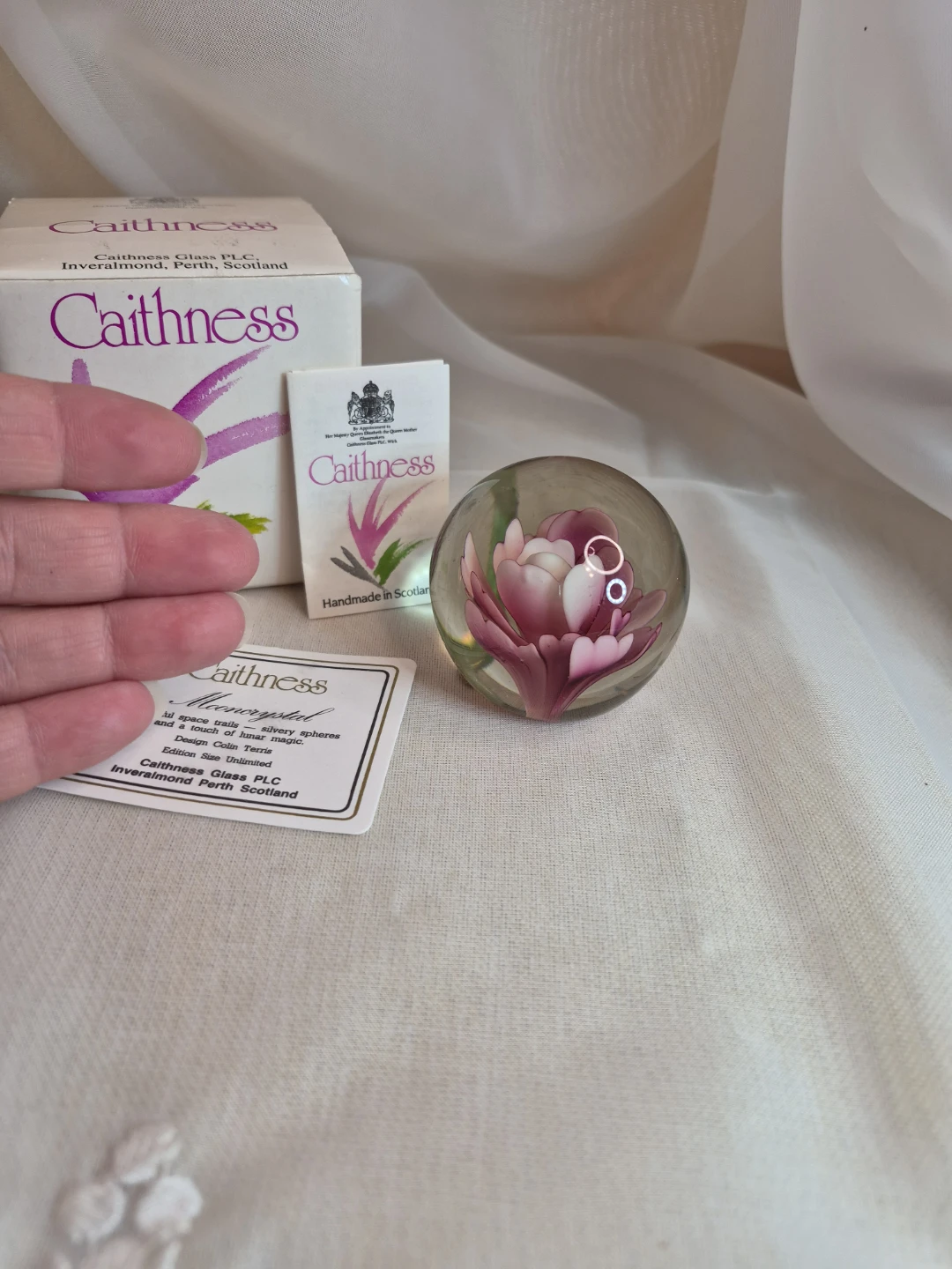 CAITHNESS Glass Paperweight Mooncrystal - photo 5