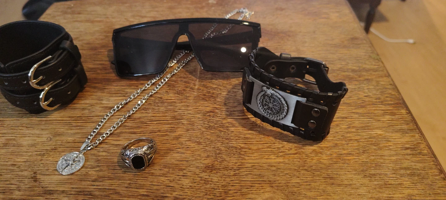 Assorted Men's Accessories (5) pcs - photo 2
