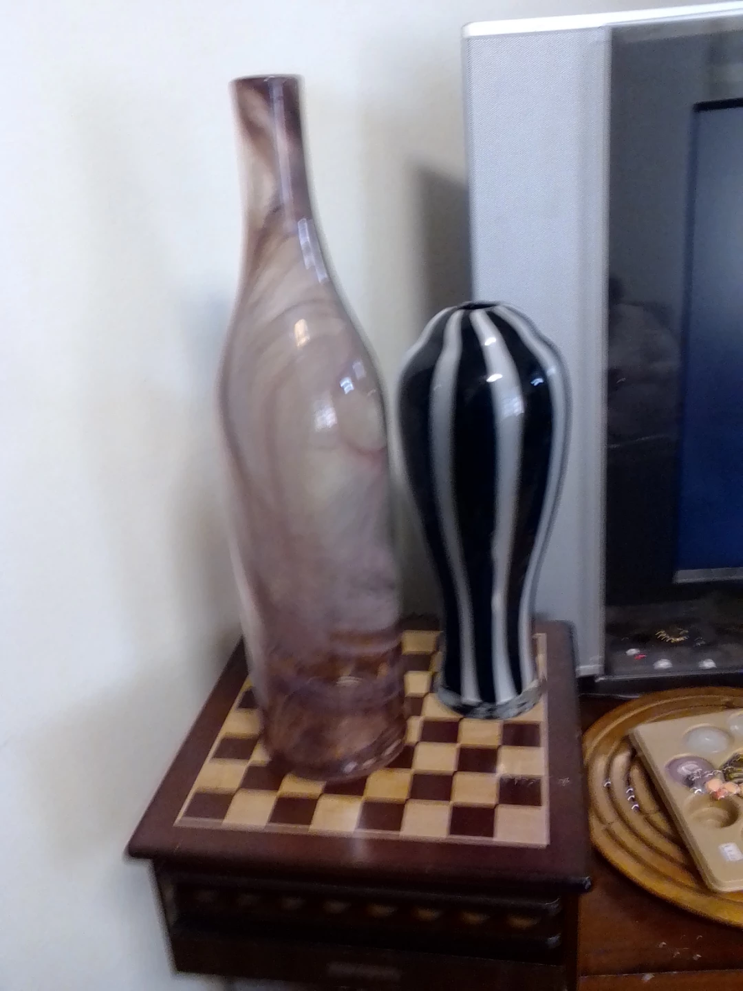 Art deco vase