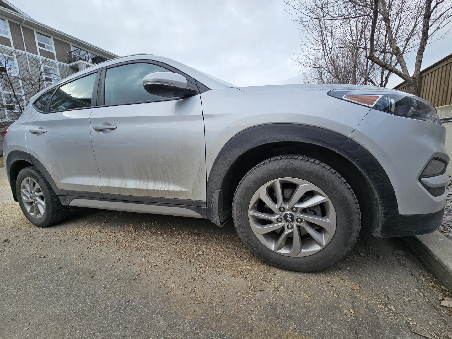 Silver Hyundai Tucson SUV 2018 sports - photo 4