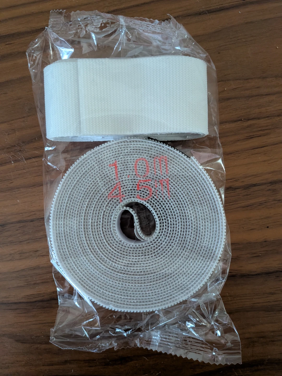 Velcro tape 1 metre x 4.5 m