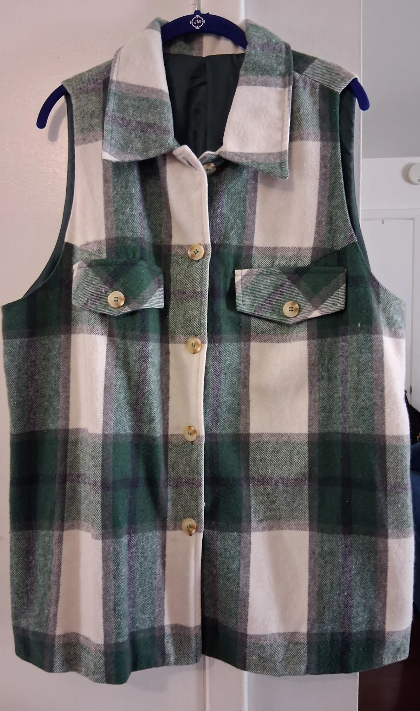 Vintage Plaid Button-Up Vest