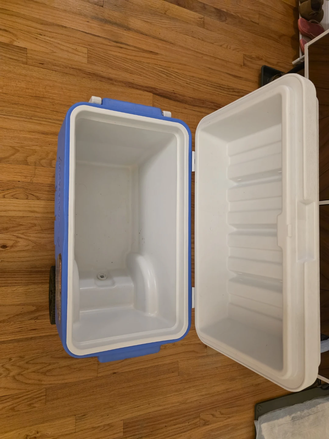Coleman 56 Qt. Wheeled Cooler Combo with 5 Qt. Cooler - photo 3