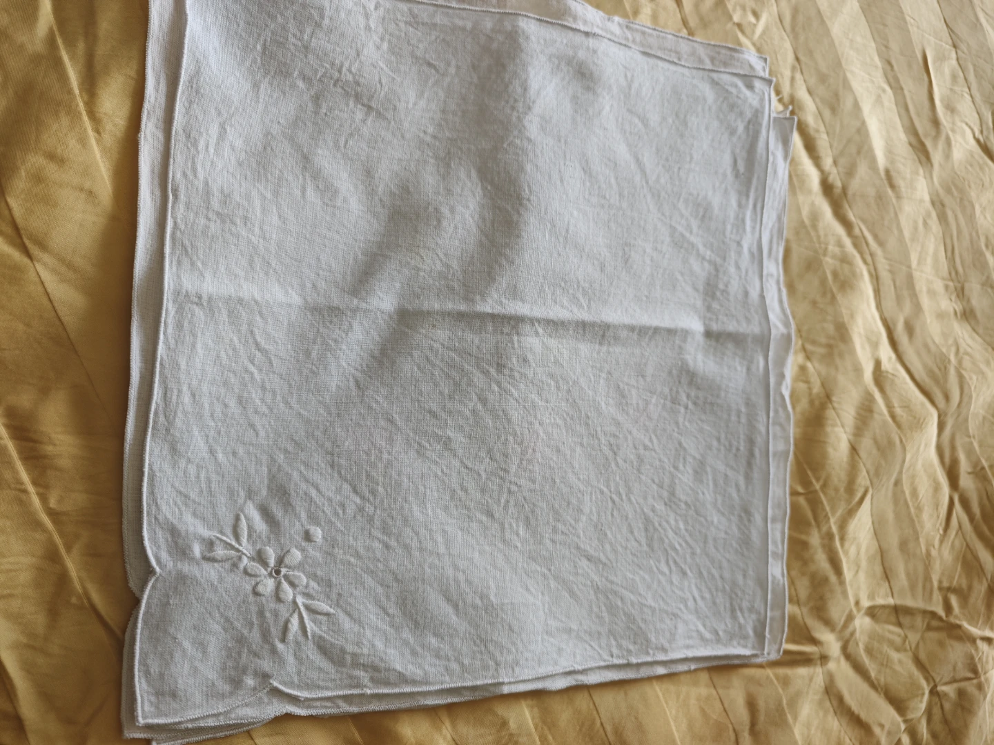 White Linen Napkin with Floral Embroidery