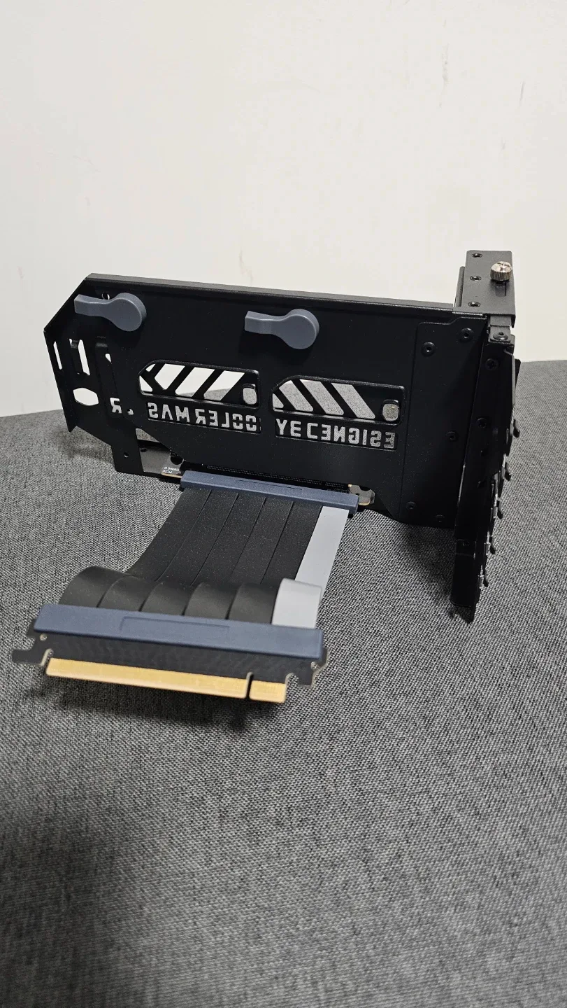 Cooler Master Vertical GPU Mount V3 (Black) w/ PCIe 4.0 Riser