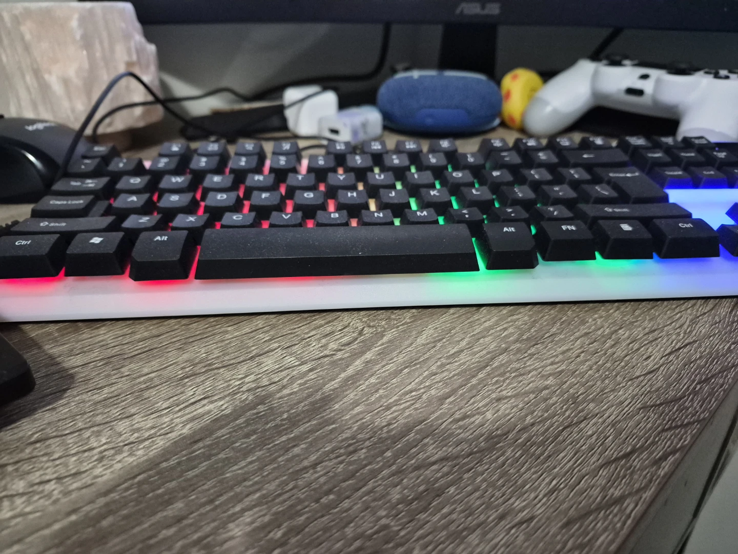 Gaming Keyboard with RGB Backlighting - photo 2