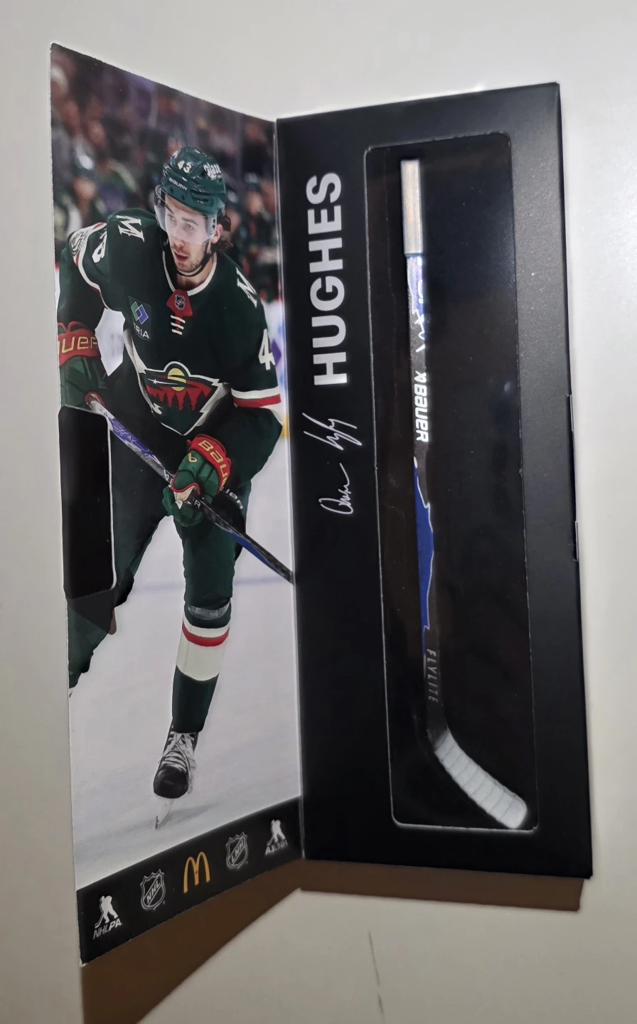 Nhl star sticks - hughes - photo 2