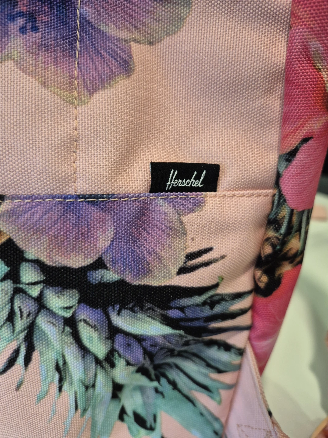 Herschel Backpack Pink Floral Pineapple Print - photo 4
