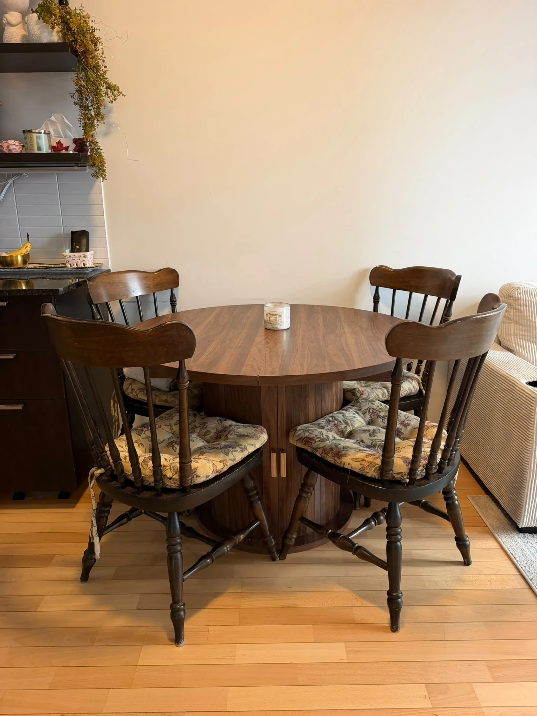 1 Bedroom 1 Bath Apartment - Prime Location - photo 3