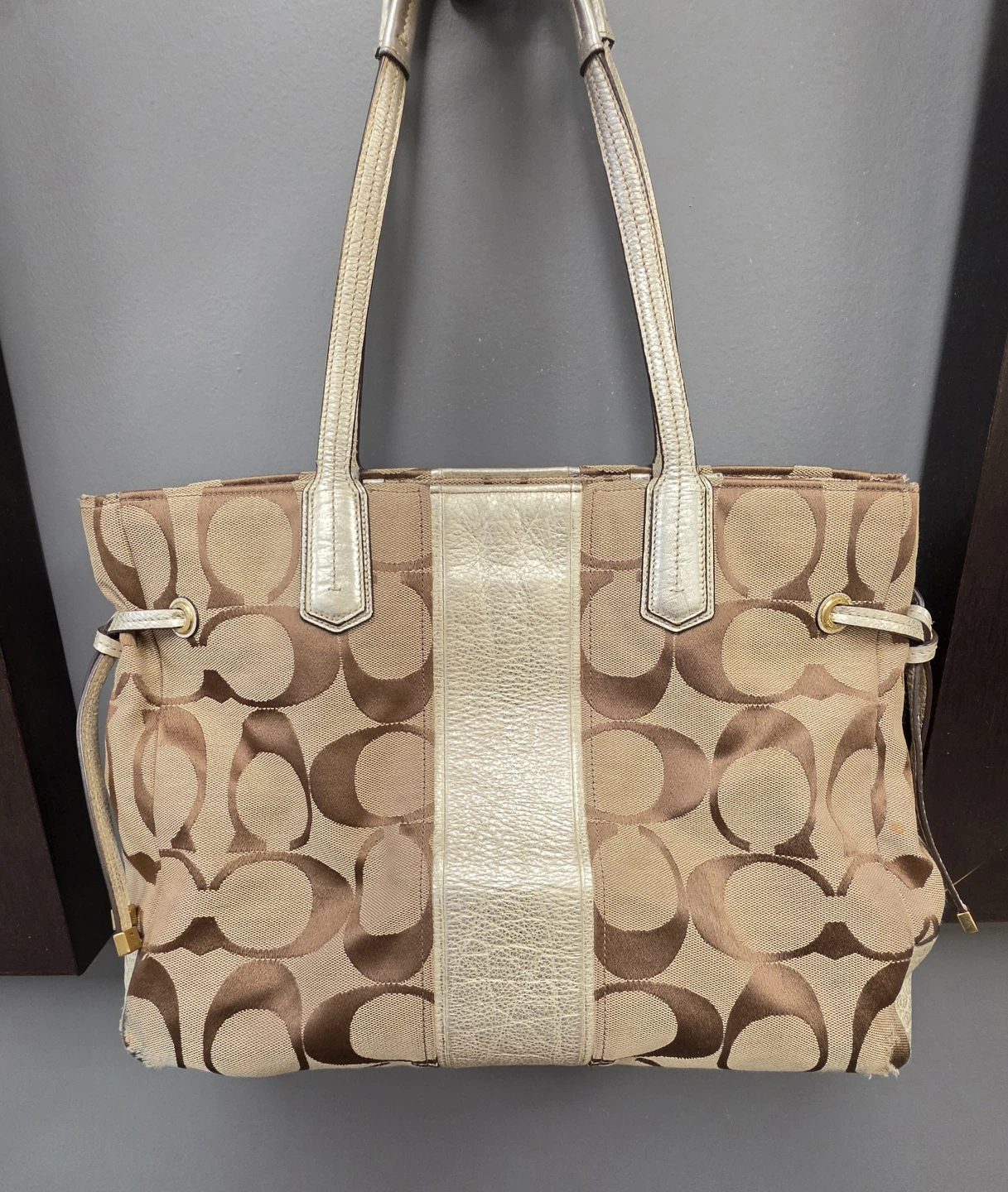 Vintage Coach Shoulder Bag - Tan/Gold - photo 2