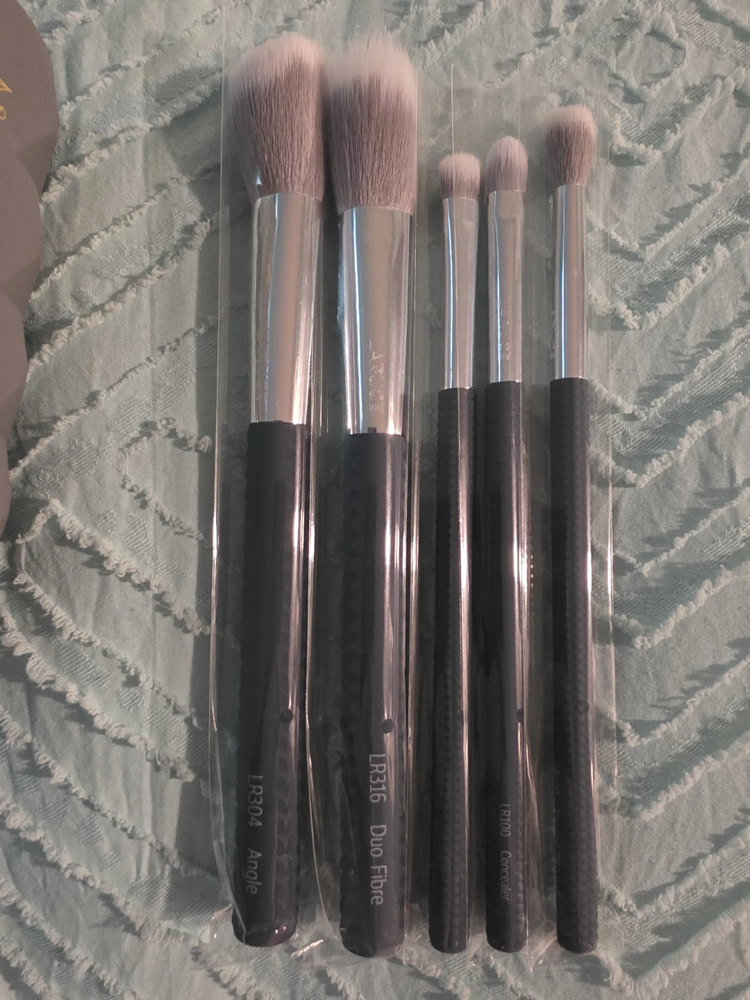 LA RUCE Makeup Brush Set - photo 2