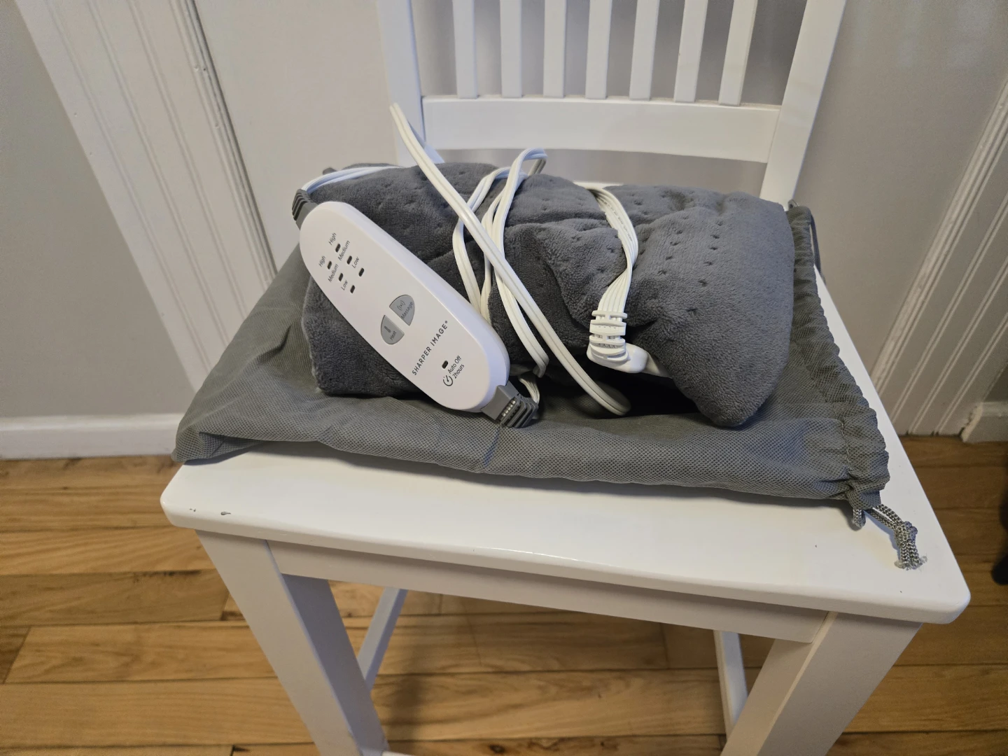 Sharper Image Electric Heating Pad - photo 2