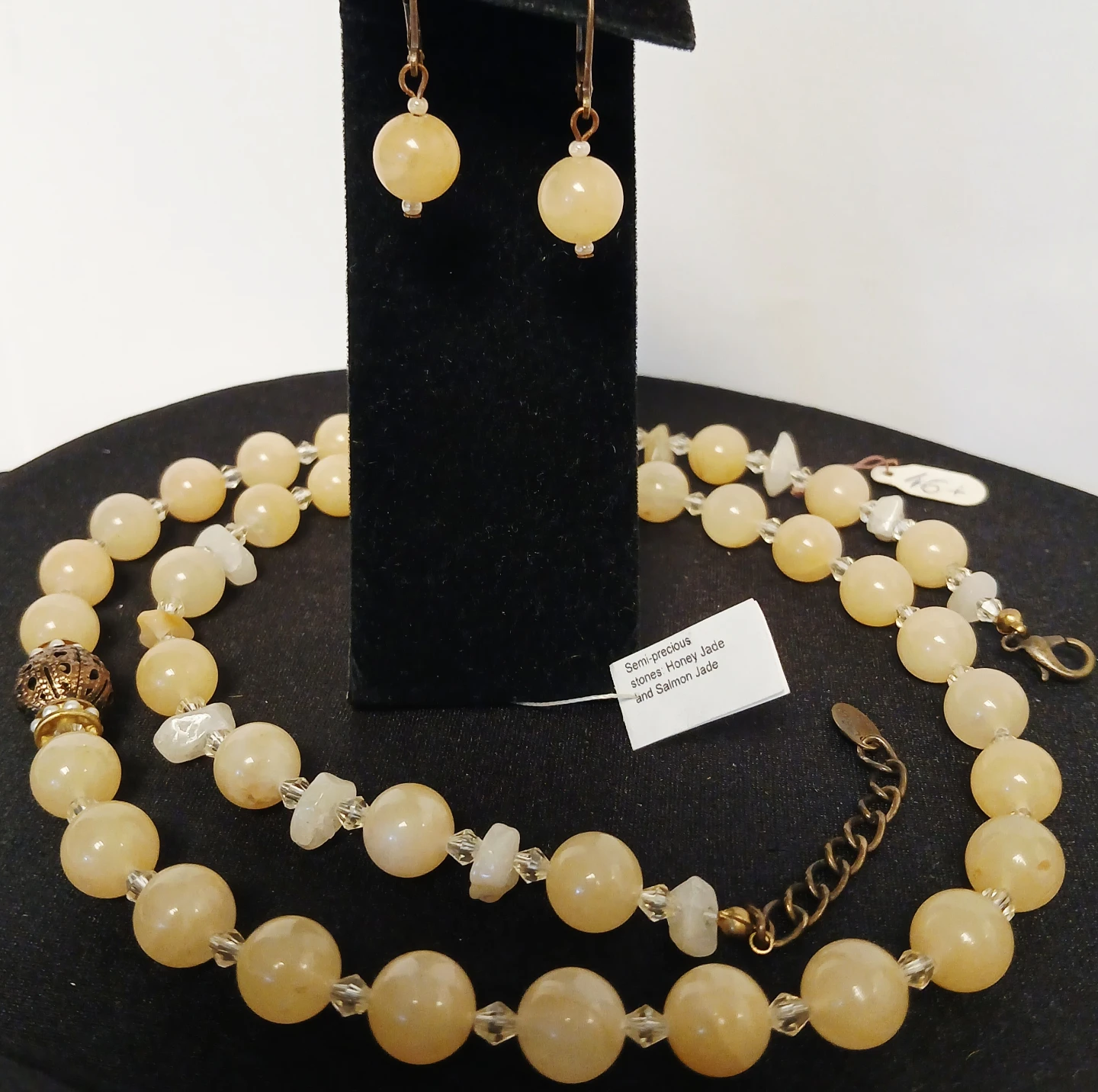 Semi-precious stones Honey Jade and earrings set