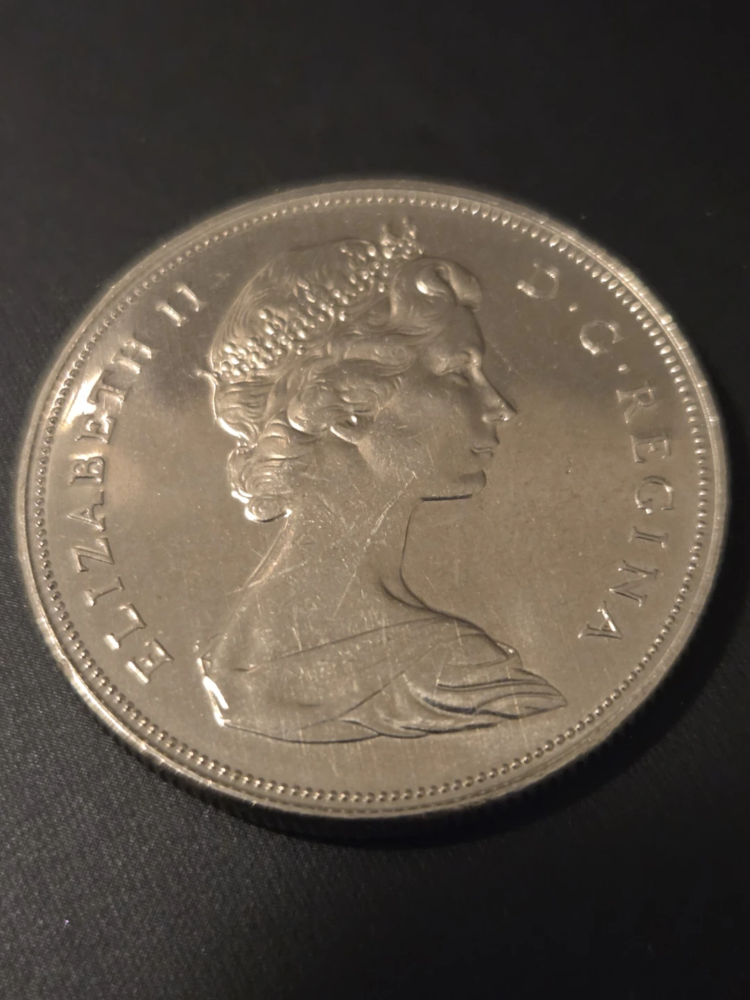 1968 Canadian Dollar Coin - photo 2