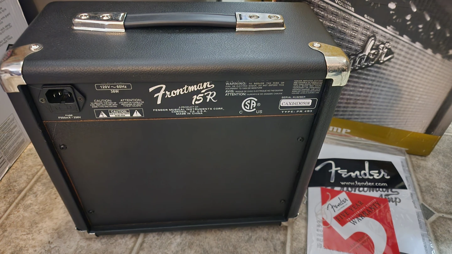 Fender Frontman 15R Guitar Amplifier - photo 3