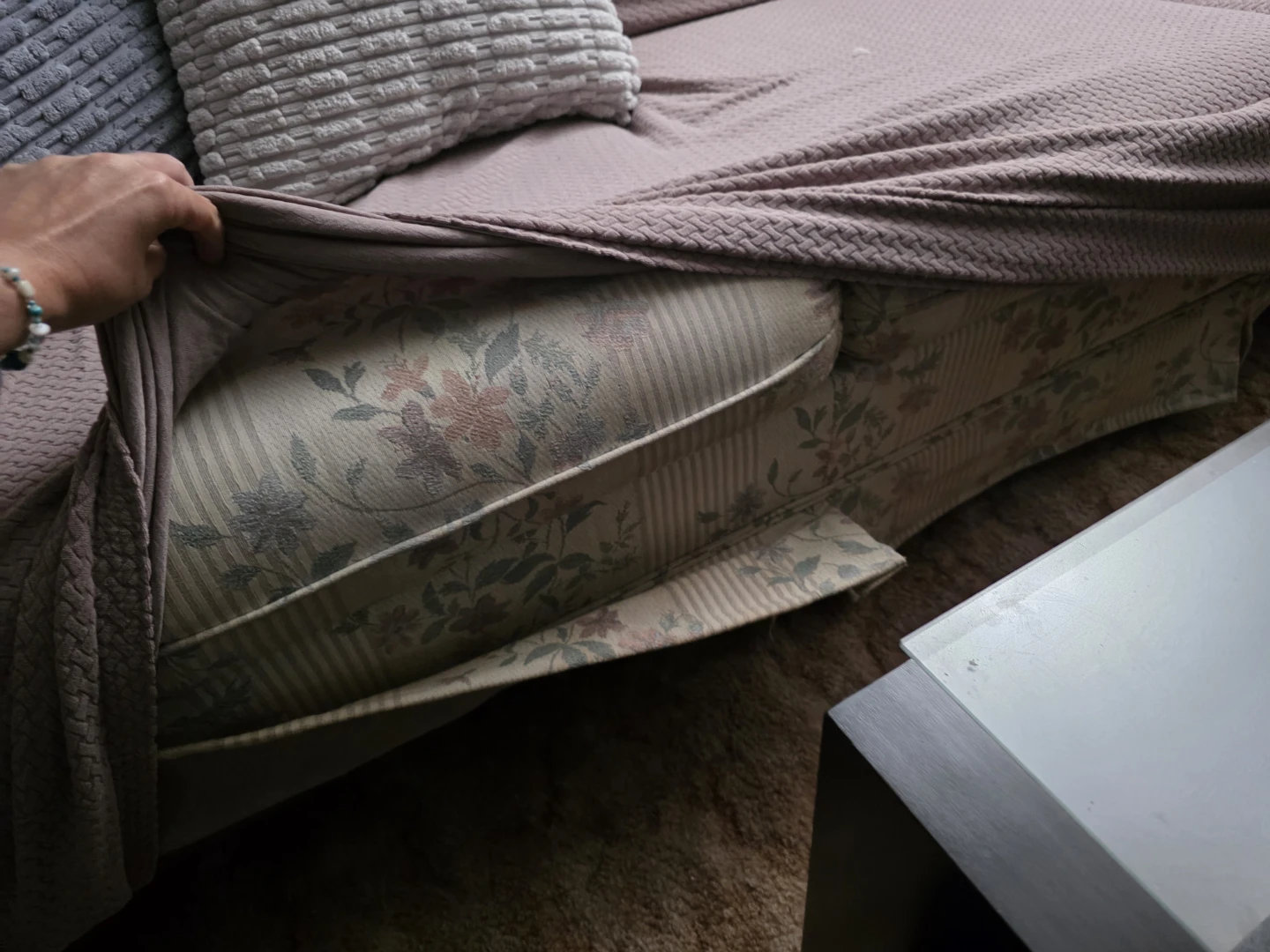 Free Small Couch with Covwr - photo 2