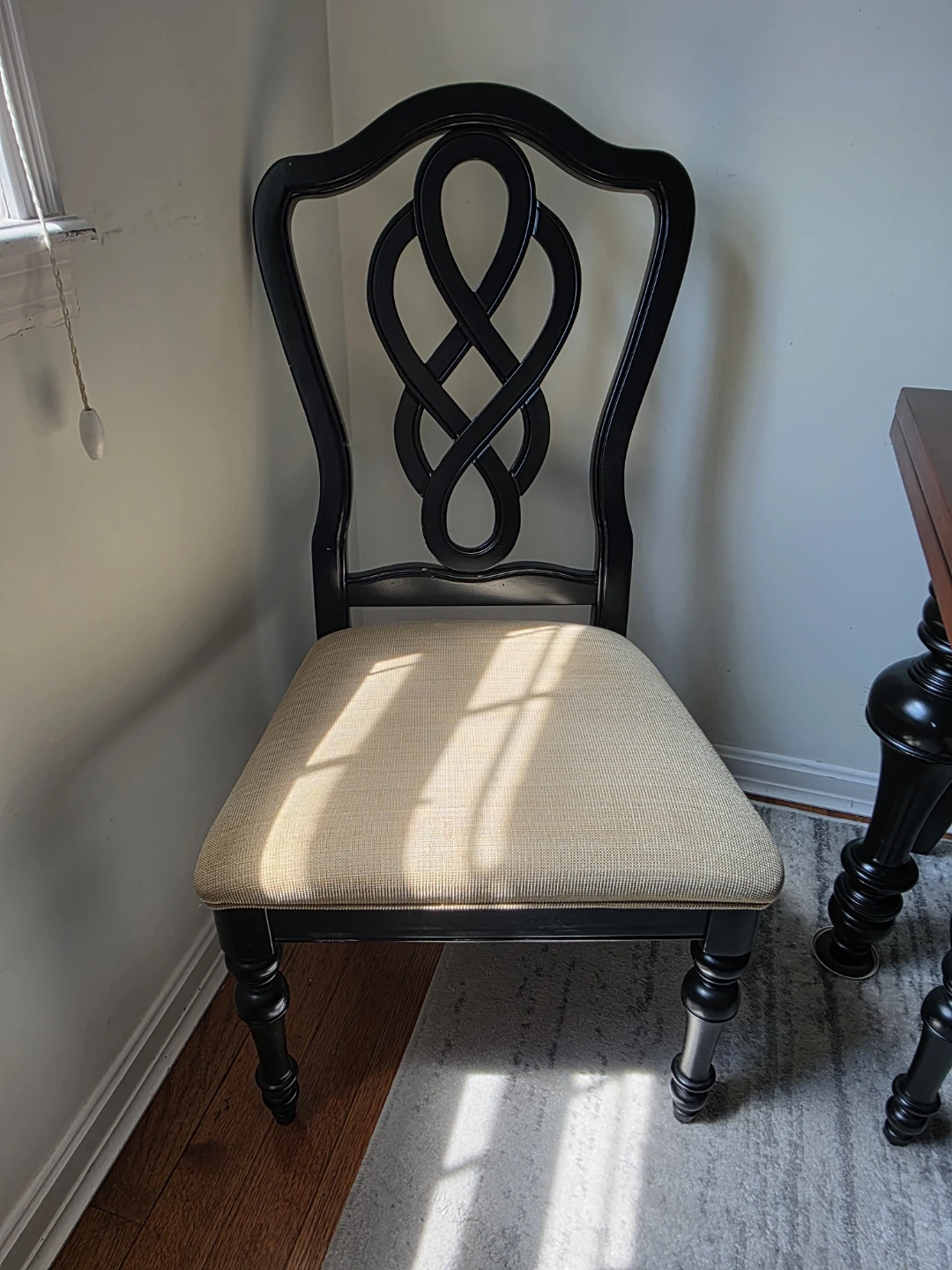 Dining room table sits 6 to 8+ - photo 4