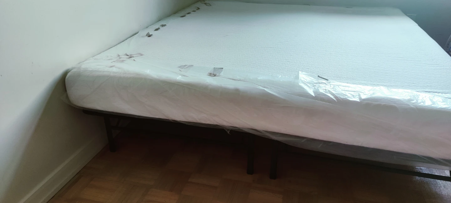 King size Foam Mattress with metal frame - photo 3