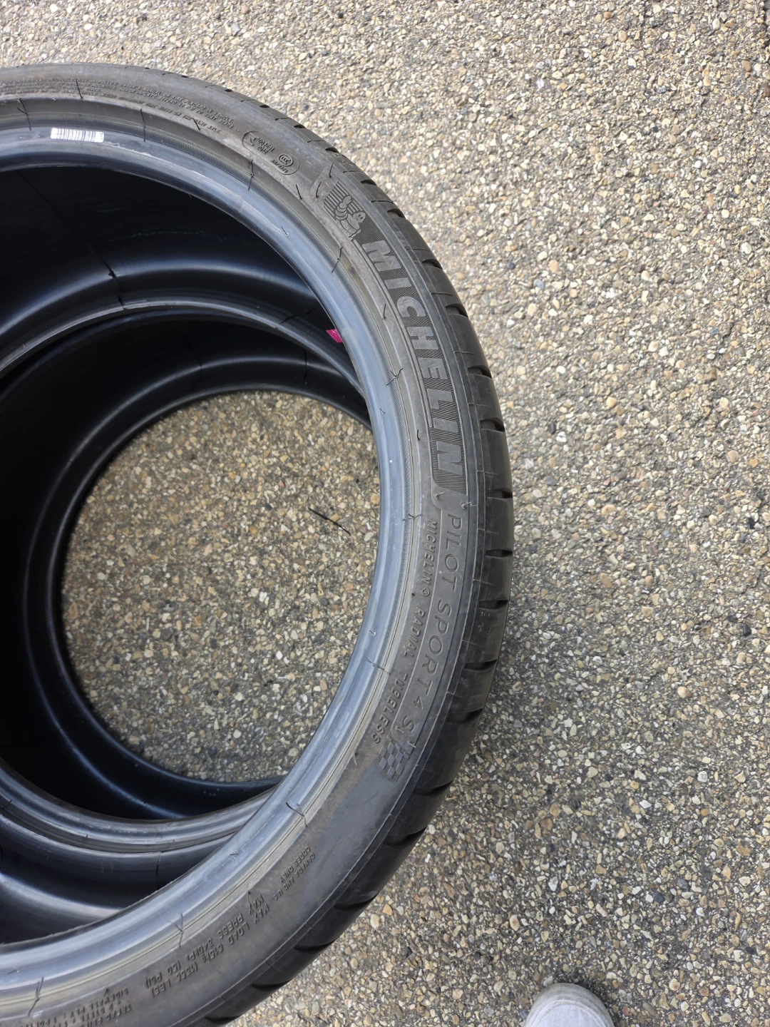 2 tire Michelin Pilot Sport 4S Tires - 235/35ZR19 - photo 2