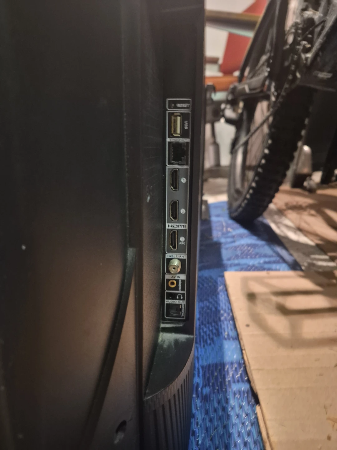 55" TCL Roku Smart TV - photo 4