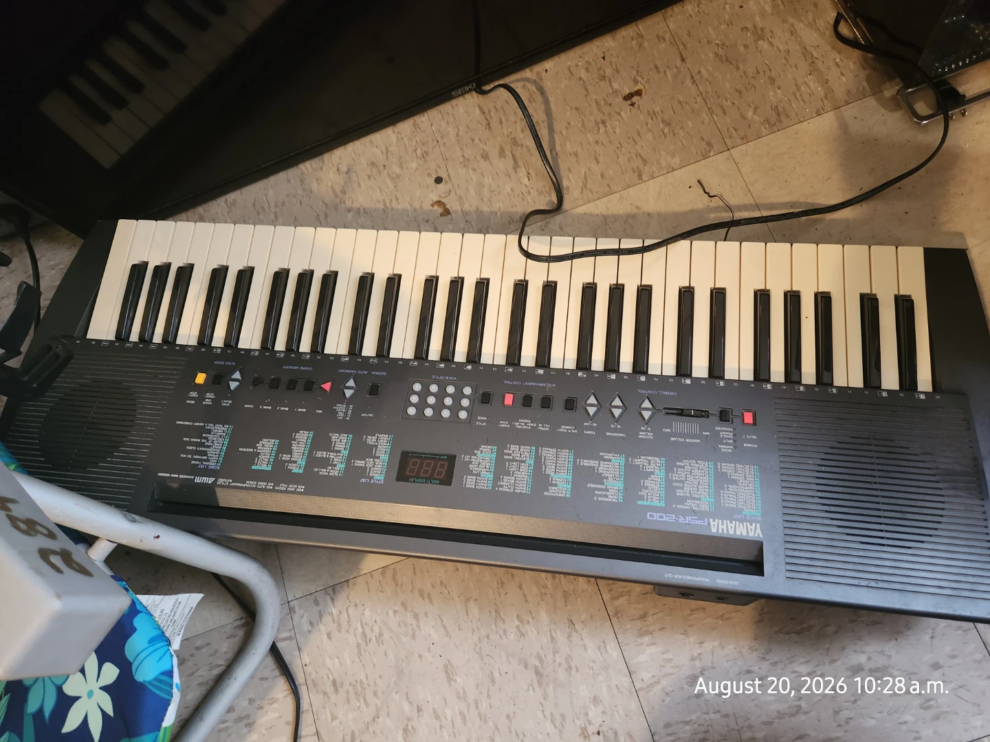 Yamaha PSR-200 Portable Keyboard