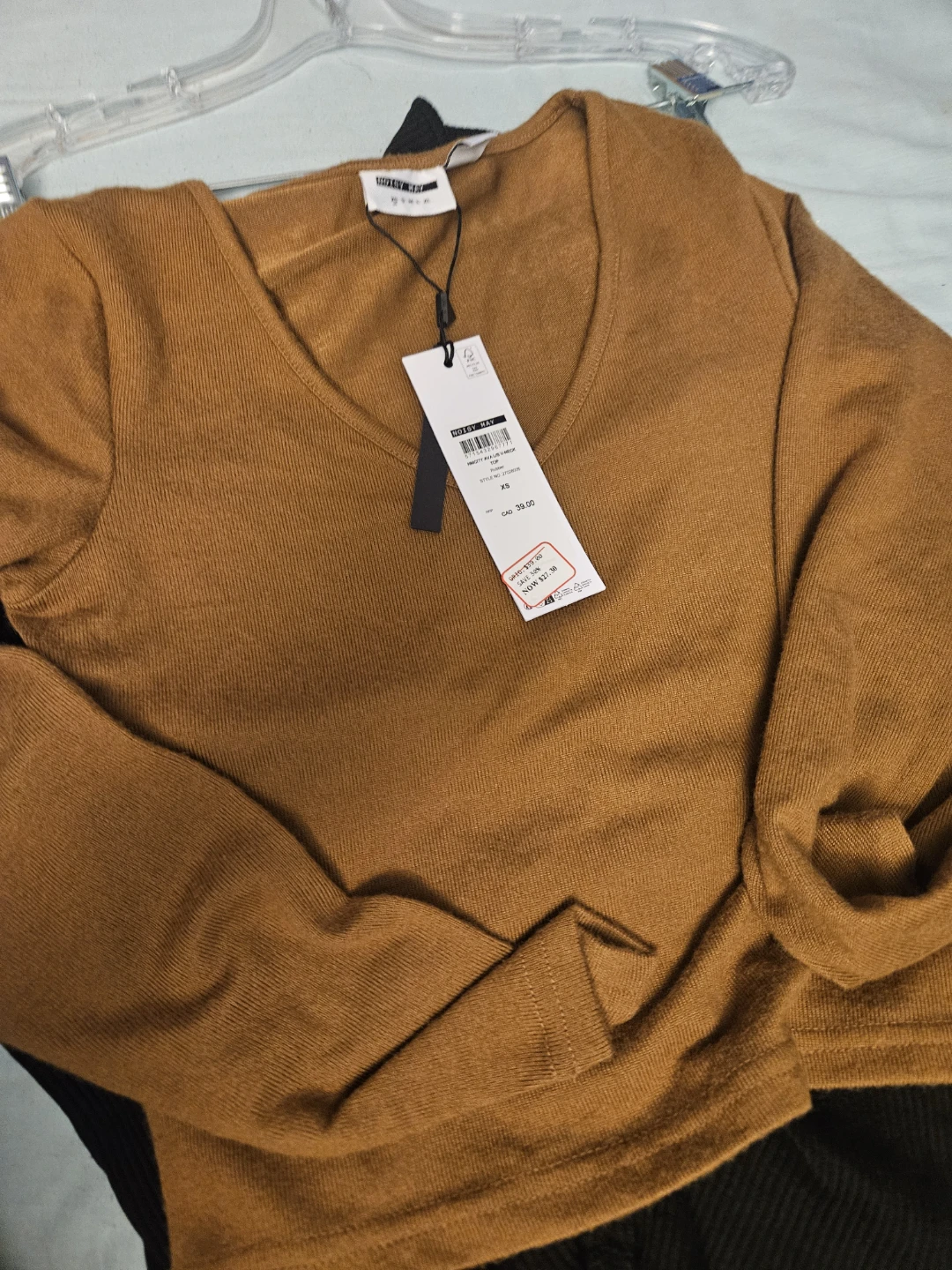 Noisy May V-Neck Ribbed Top - XS