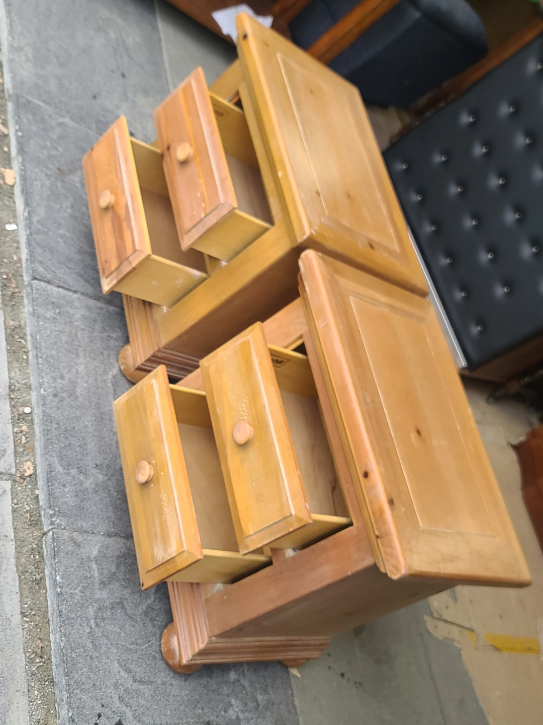 Pair of Broyhill Pine Nightstands - photo 2