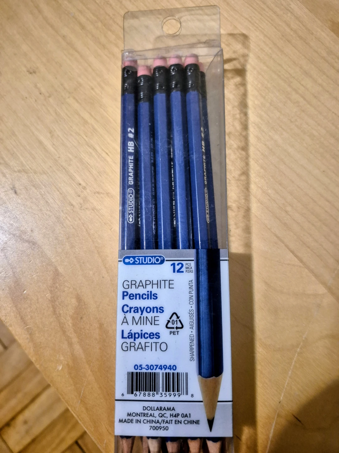 BNIB)Pack of Studio Graphite Pencils