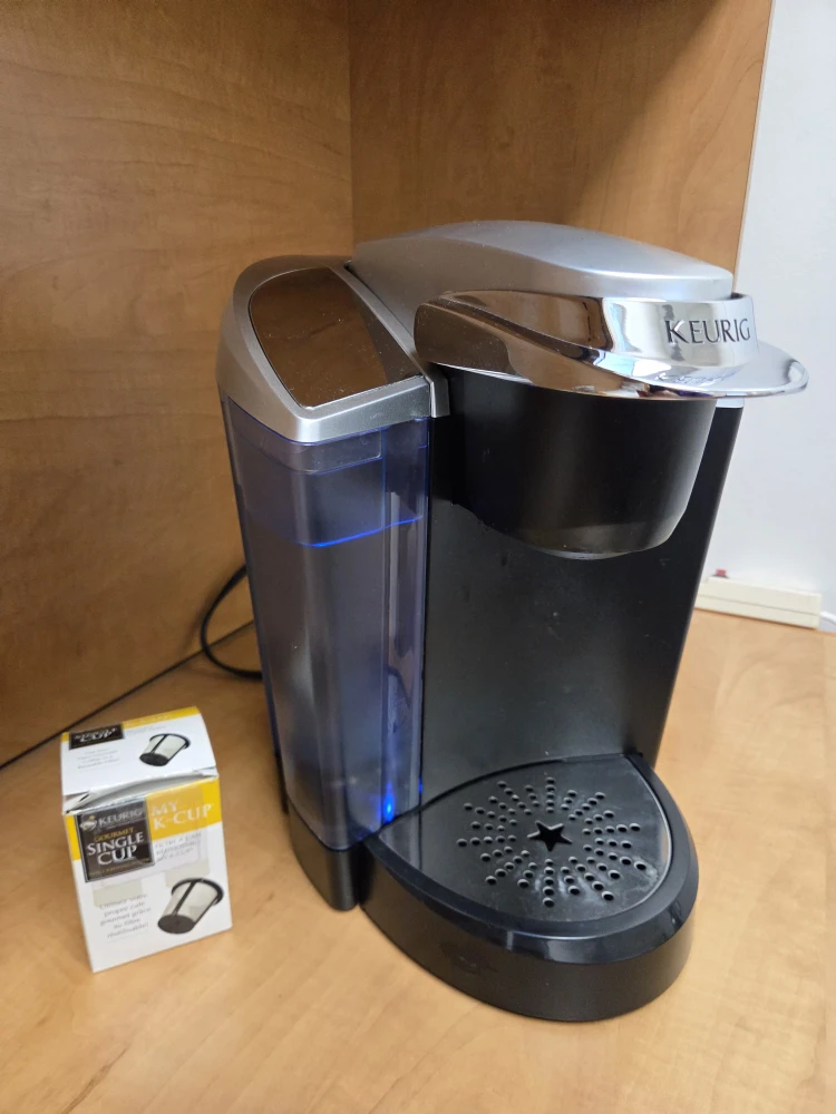 Keurig B66 Special Edition Coffee Maker – Works Perfectly!