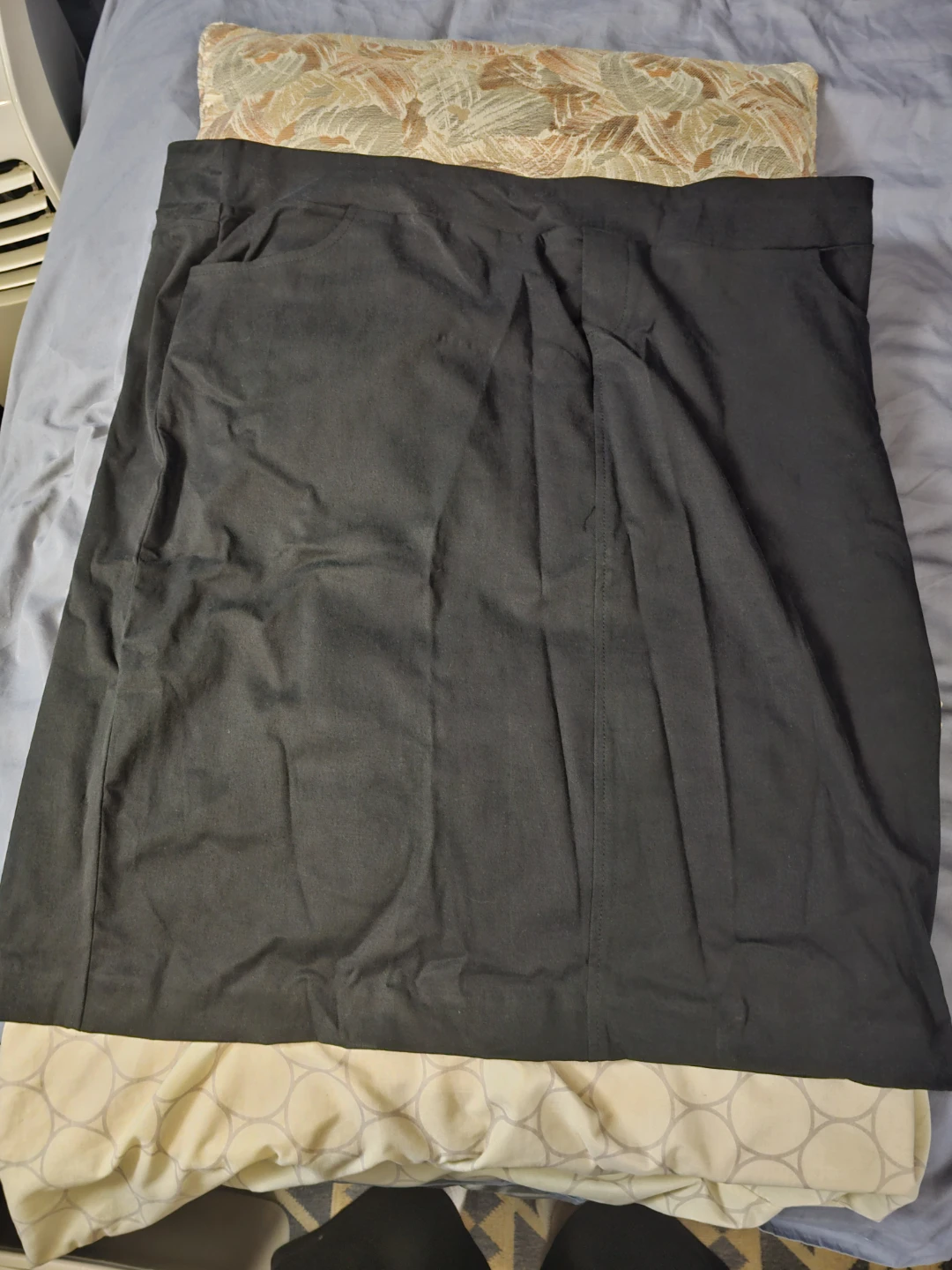 Mr Max Fashions Black Skirt - US 2X