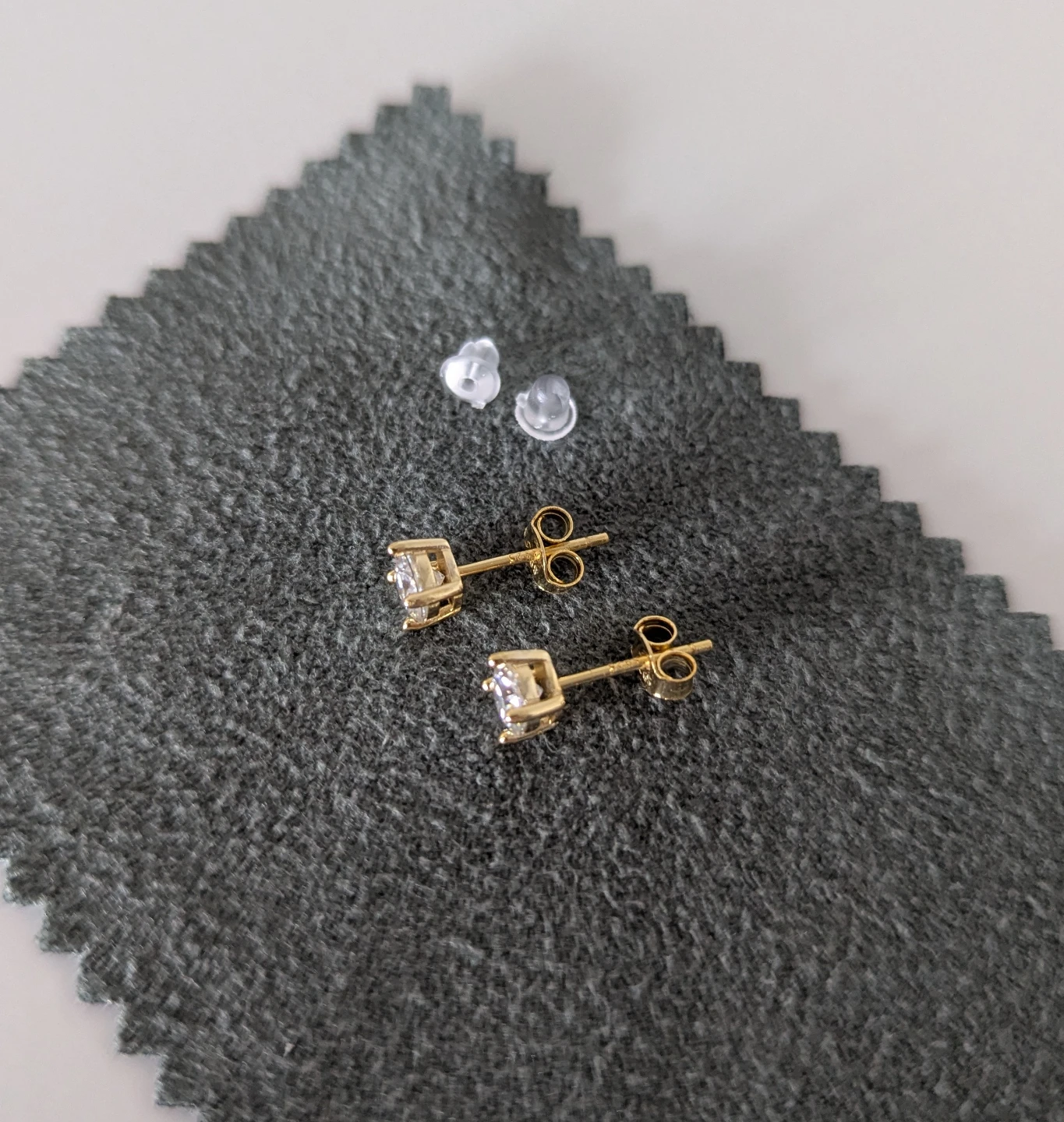 Classic 5mm Cubic Zirconia Stud Earrings (925 Sterling Silver) - photo 4