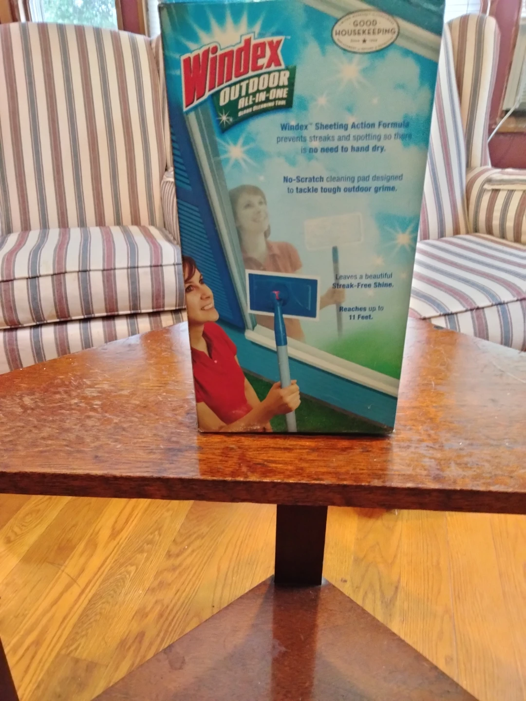 Windex Outdoor All-In-One Glass Cleaning Tool - photo 2
