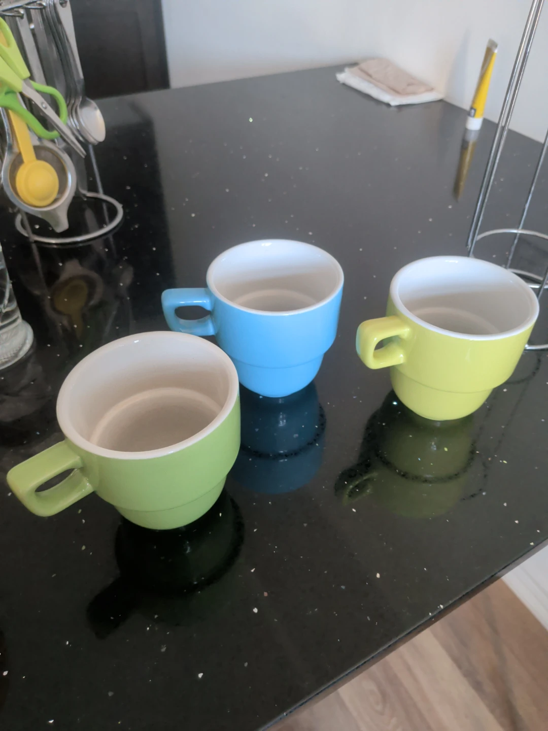 Stacking Mugs - photo 2