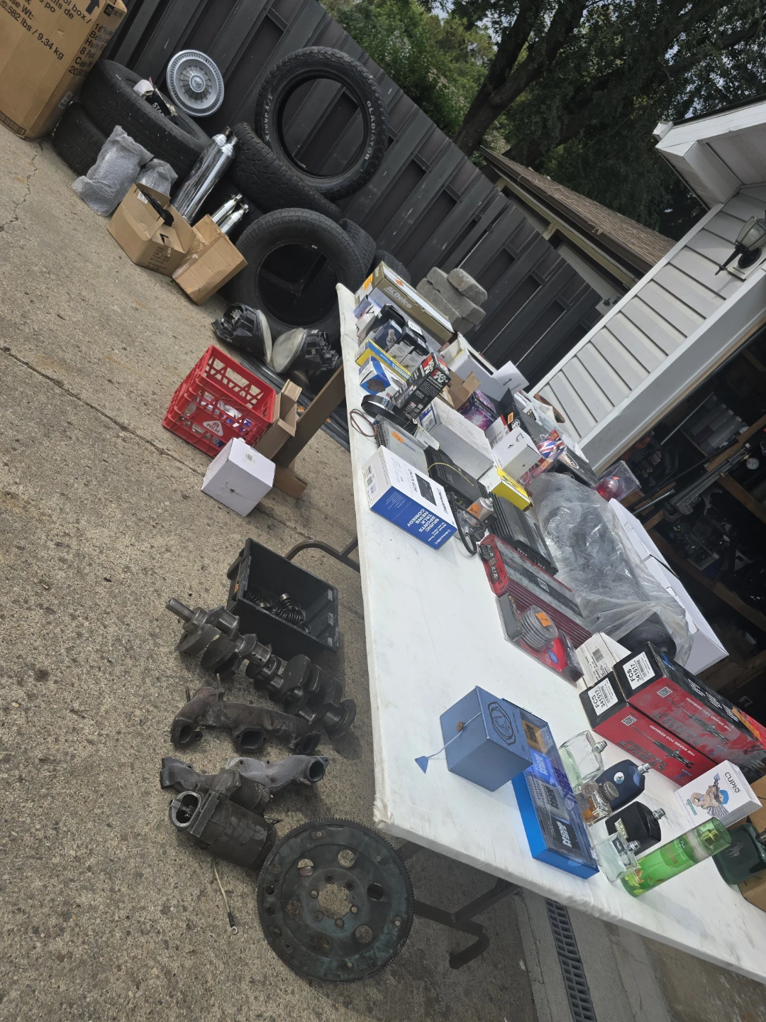 Garage sale 95 marion drive - photo 5