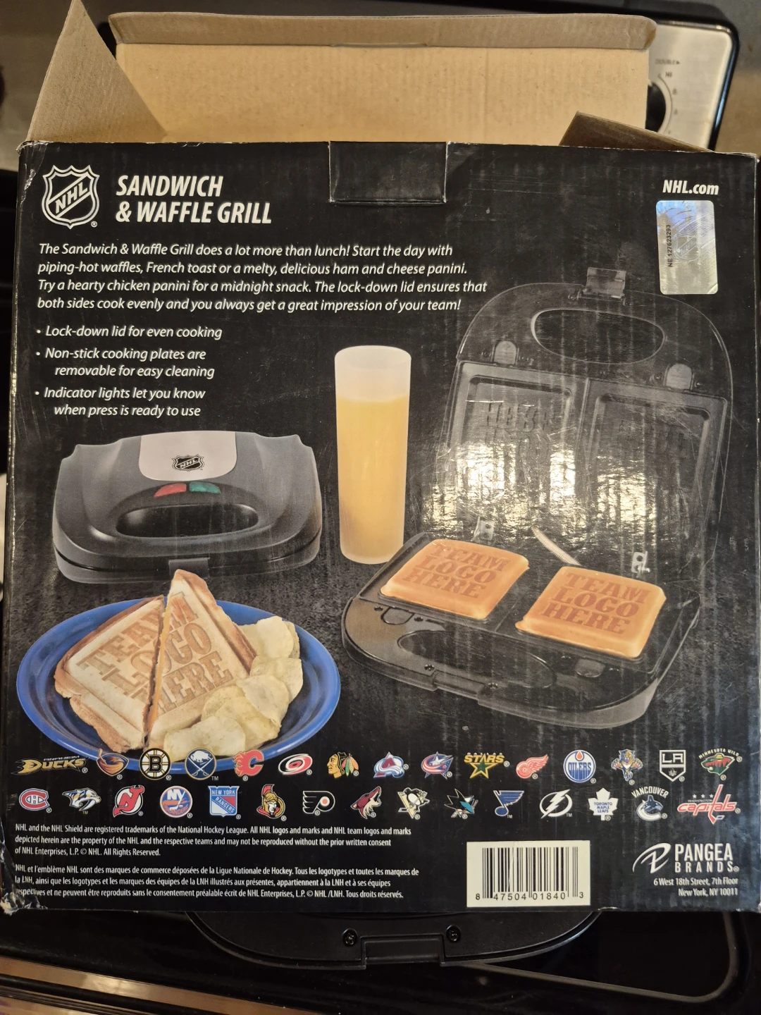 NHL Sandwich & Waffle Grill - photo 2