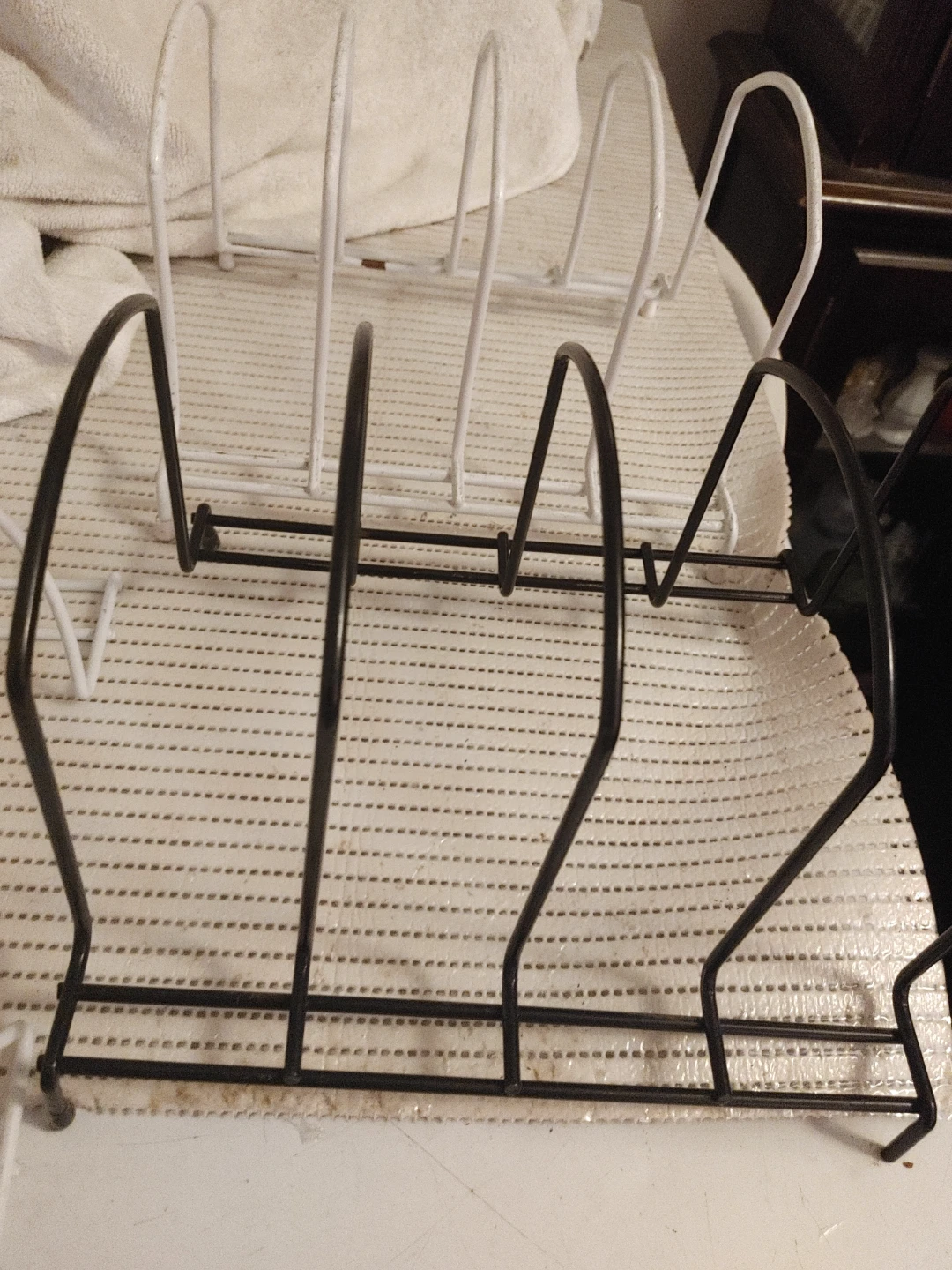 White Metal Pot Lid Organizer Rack - set of 3