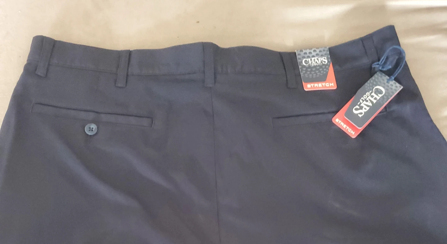Chaps Golf Stretch Shorts Brand New Color Navy size 38 - photo 3