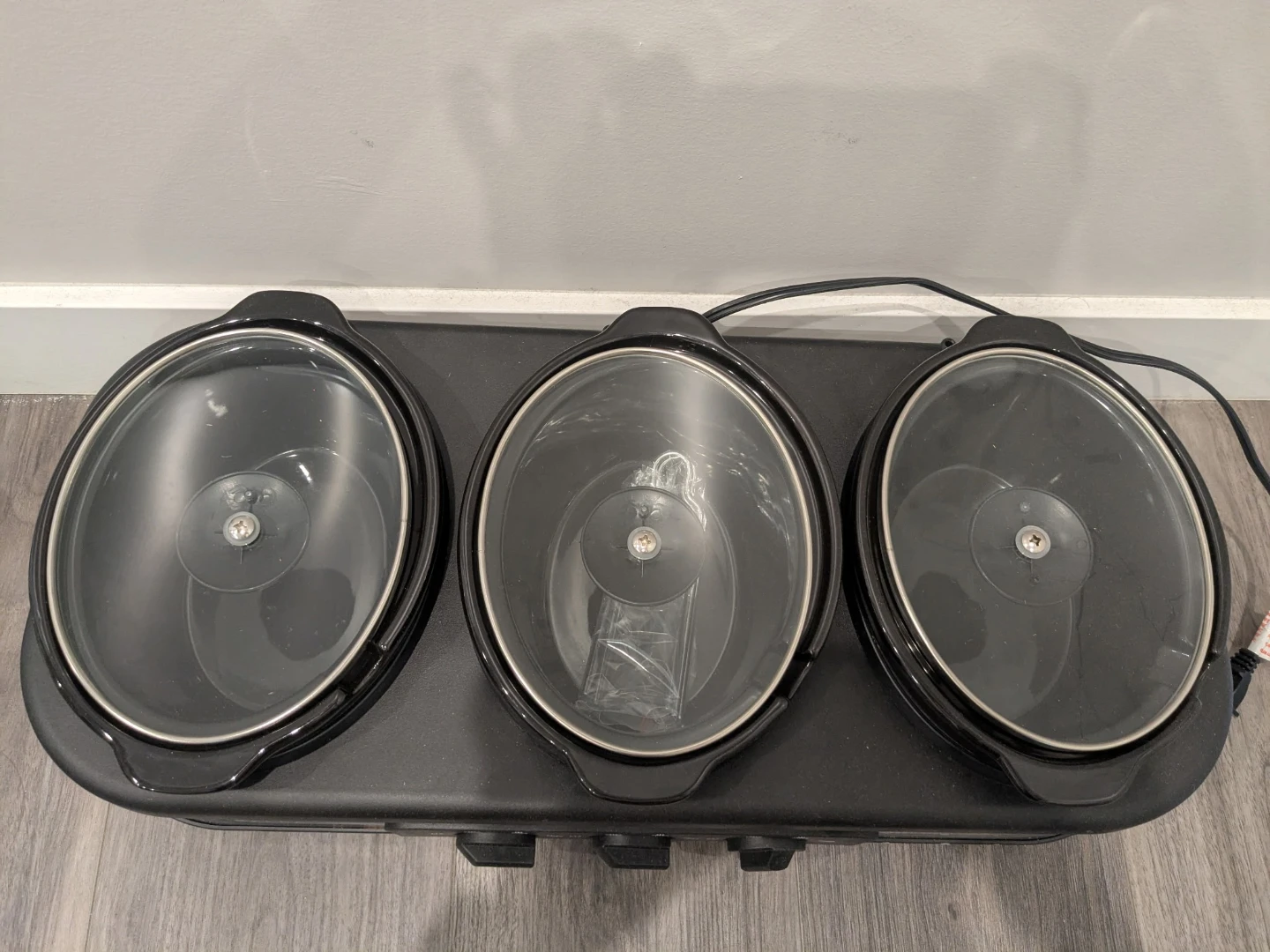 3-Pot Slow Cooker - photo 5
