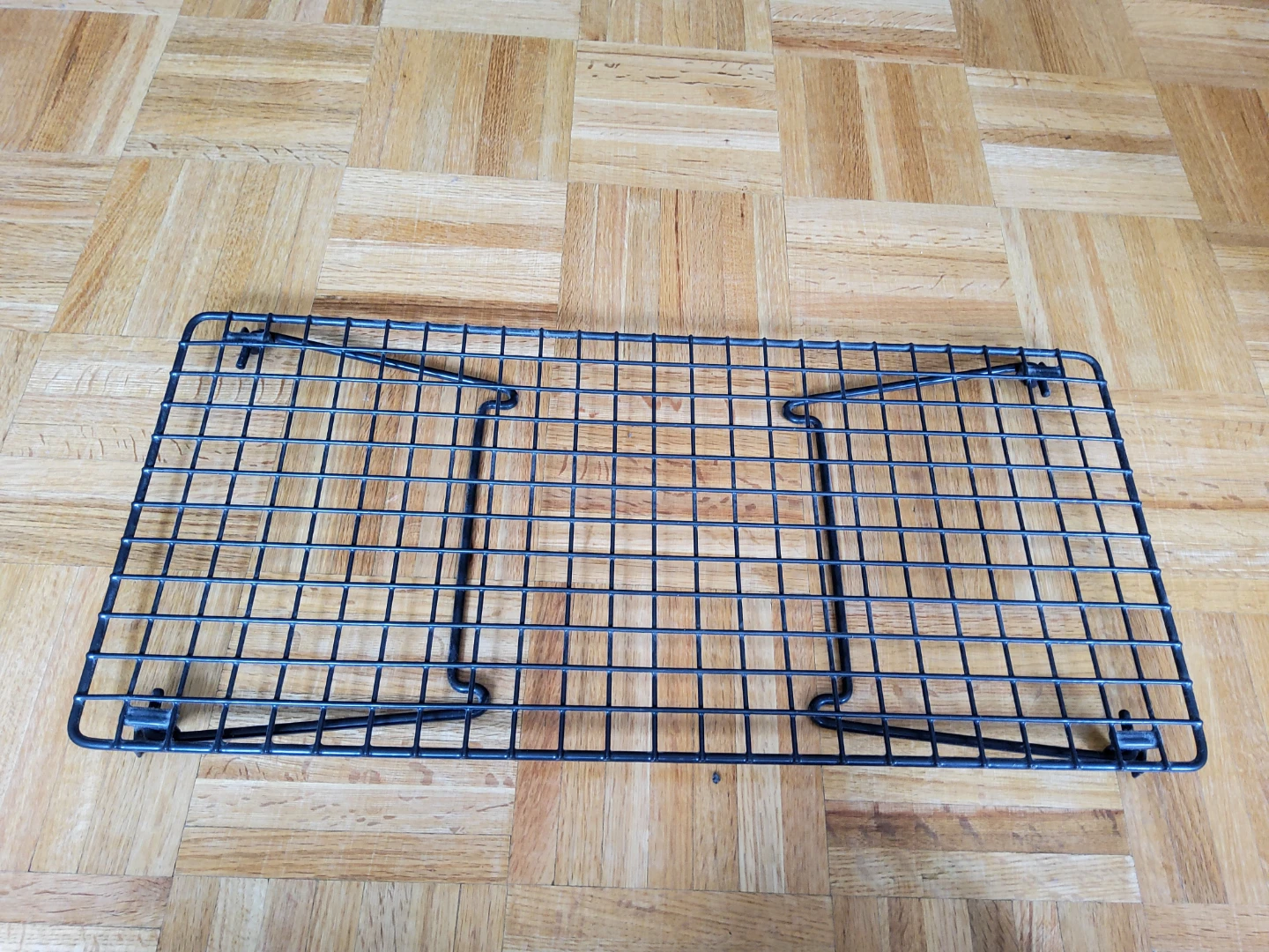 Metal storage rack - photo 3