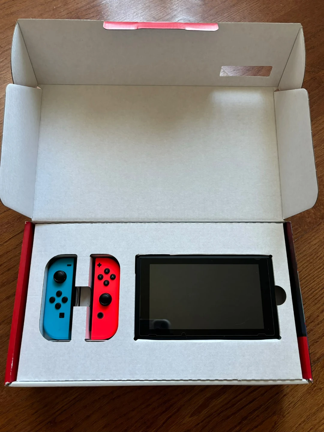 Nintendo Switch V2 Console – Excellent Condition - photo 2