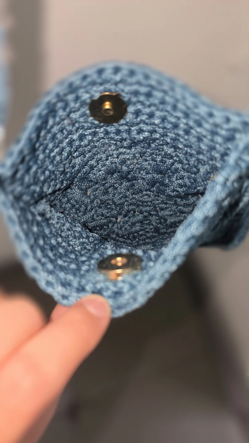 Handmade Crochet Shoulder Bags - photo 4