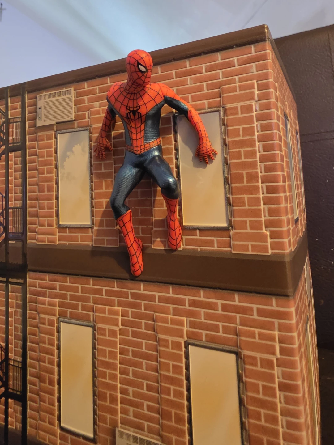 Spider-Man  Building  popcorn tin - photo 3