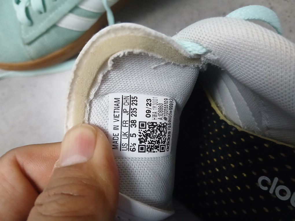 Adidas Cloudfoam Sneakers - Size 6.5 - photo 3