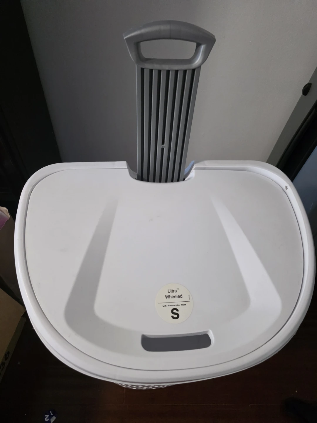 Ultra Wheeled Laundry Basket - photo 3