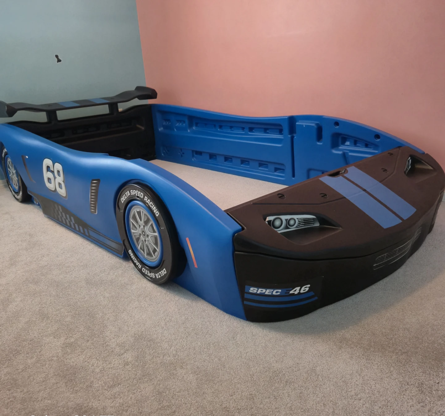 Blue race car twin bed frame - photo 5